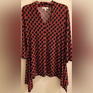 Chais women’s shirt size L